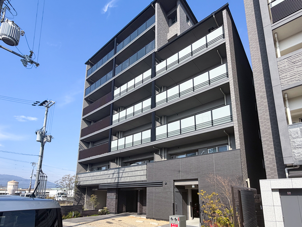 【プレサンスロジェ京都桂川ザ・レジデンス】外観