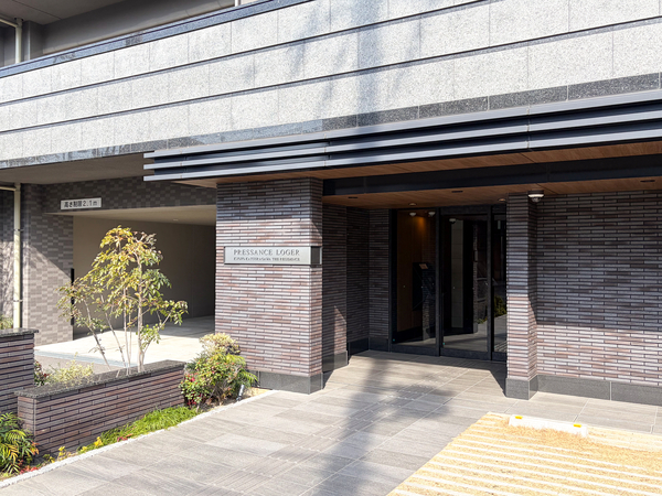 【プレサンスロジェ京都桂川ザ・レジデンス】エントランス 【プレサンスロジェ京都桂川ザ・レジデンス】エントランス