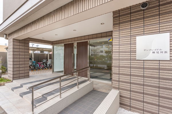 【サンクレイドル検見川浜】外観