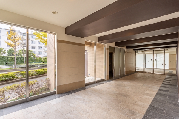 【サンクレイドル検見川浜】エントランス