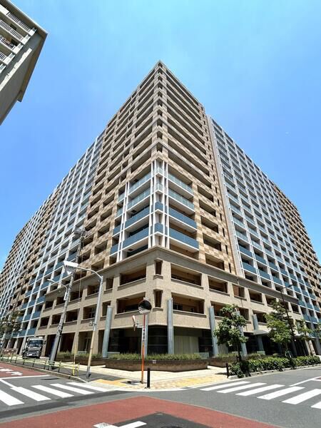 【クレストシティレジデンス】外観写真