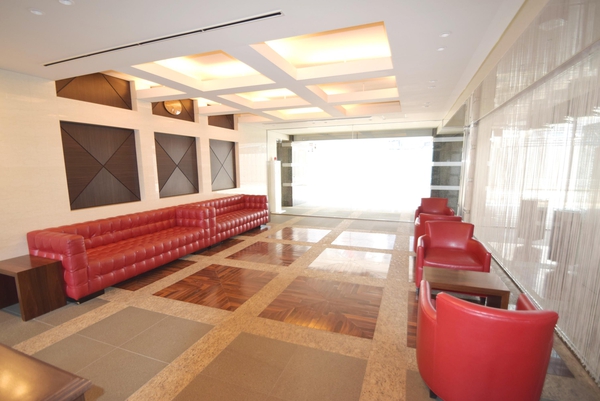 【クレストシティレジデンス】エントランスホール