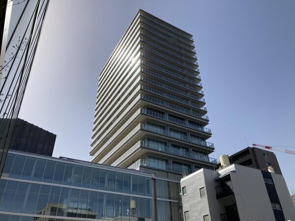 【ライオンズタワー岡山千日前】《外観》
