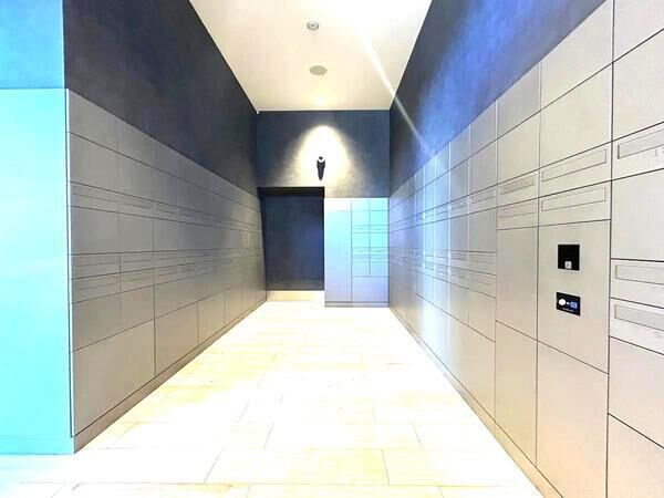 《宅配ボックス》