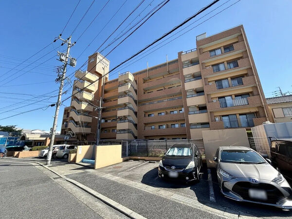 【ライオンズマンション元八事第2】外観