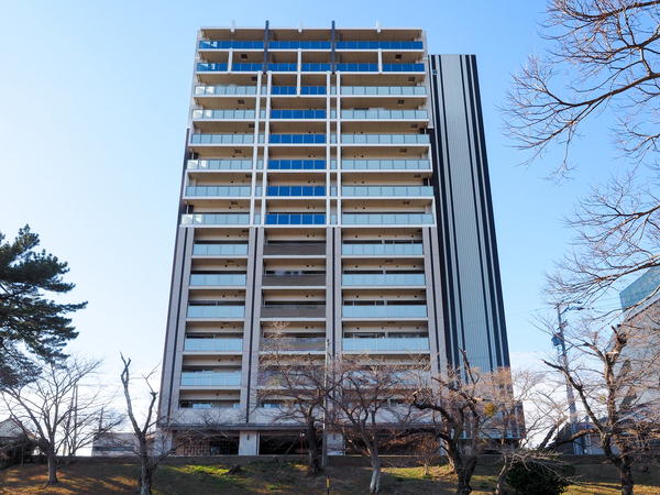 【リコット岡崎公園】外観