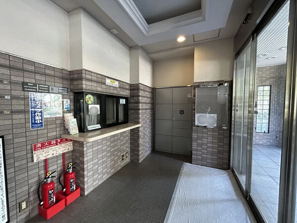 【コスモ三宮アーバンスクエア】エントランス