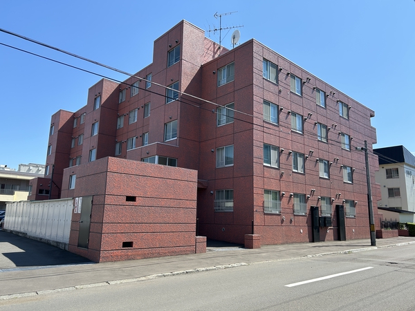 メゾンドルチェ平和通弐番館 3枚目 メゾンドルチェ平和通弐番館