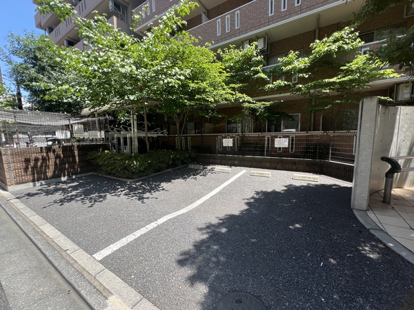 【SPATIEFEELDs新都心】駐車場