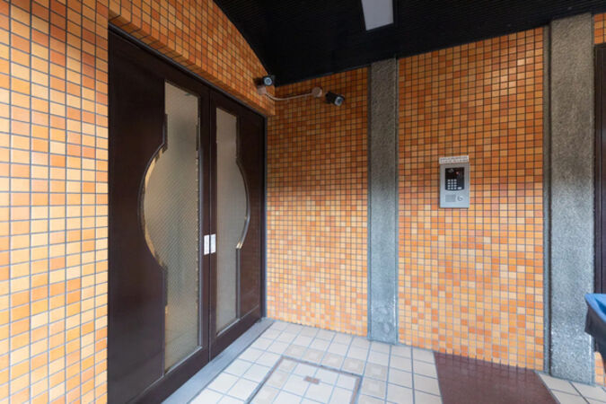【ノバカネイチ堂島Ⅱ番館】エントラン1