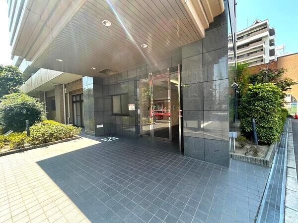 【キングマンション今福鶴見】エントラン1