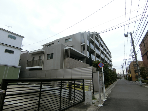 【クリオ武蔵中原】外観