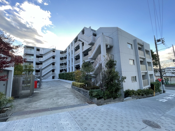 【クリオ鷺沼マスターテラス】外観 【クリオ鷺沼マスターテラス】外観