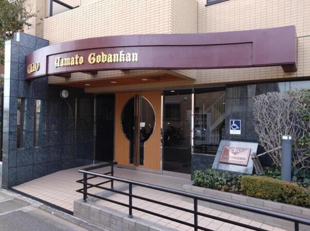 【クリオ大和伍番館】エントランス