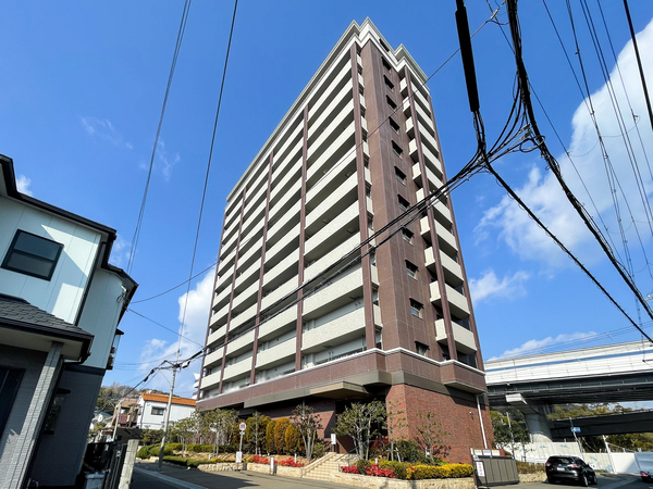 【リベール須磨離宮公園】外観 【リベール須磨離宮公園】外観