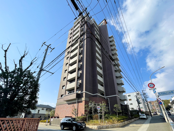 【リベール須磨離宮公園】外観 【リベール須磨離宮公園】外観