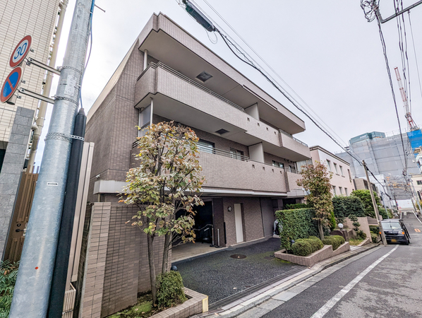 【サヴァリン市ヶ谷】外観