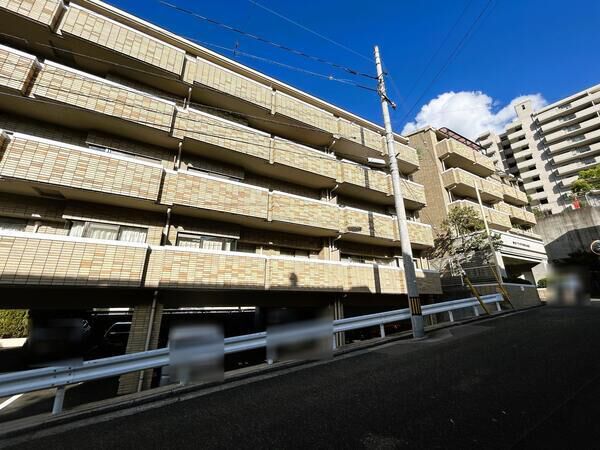 【朝日プラザ牛田天水苑】＜外観＞