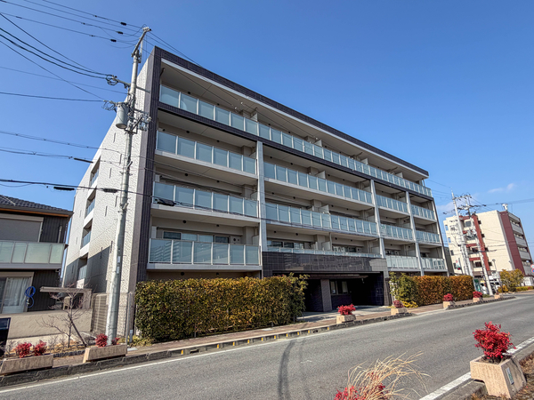 【エスリード南草津グランヴェルデ】外観