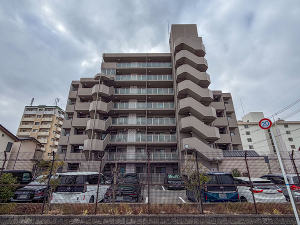 【リブネスモア茨木】外観 【リブネスモア茨木】外観