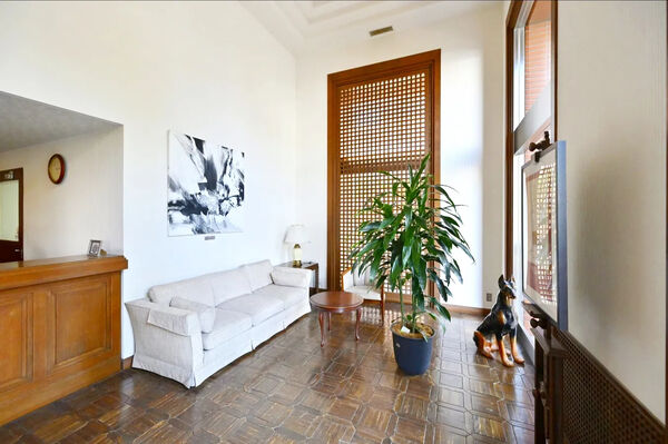 【代々木上原ペアシティアネックス】ロビー 【代々木上原ペアシティアネックス】ロビー