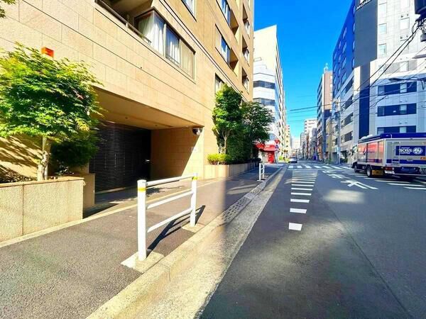 （駐車場入口）