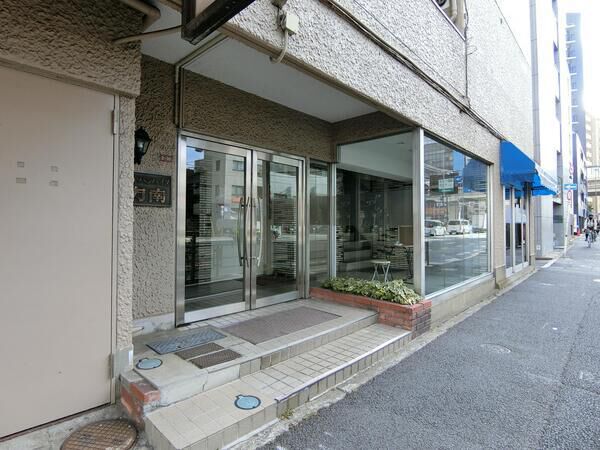 【ジャパンハイツ方南】エントランス