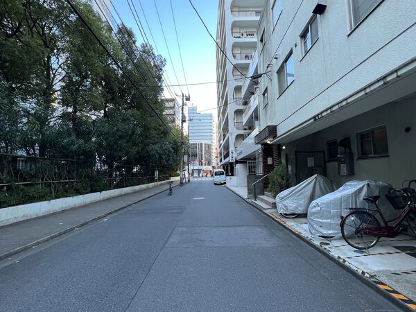 【メゾン大森海岸】前面道路