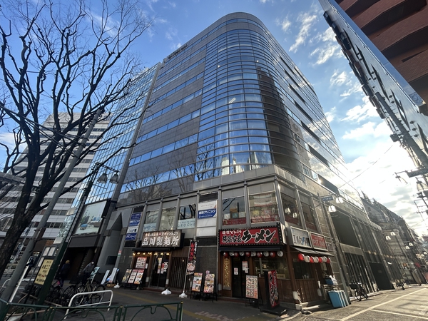 【アコード新宿】外観