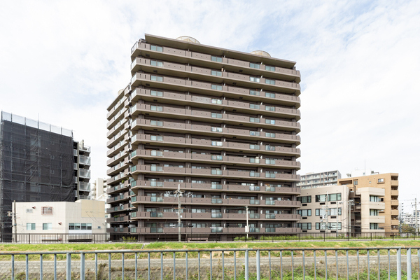 【デュアル江坂広芝町】外観
