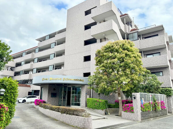 【ライオンズマンション藤沢弥勒寺】外観