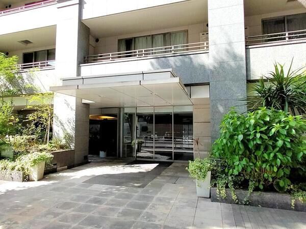 【麻布市兵衛町ホームズ】エントランス