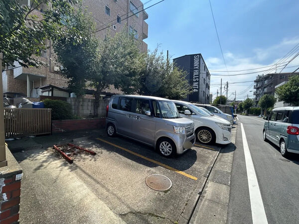 【井荻ローヤルコーポ】駐車場 【井荻ローヤルコーポ】駐車場