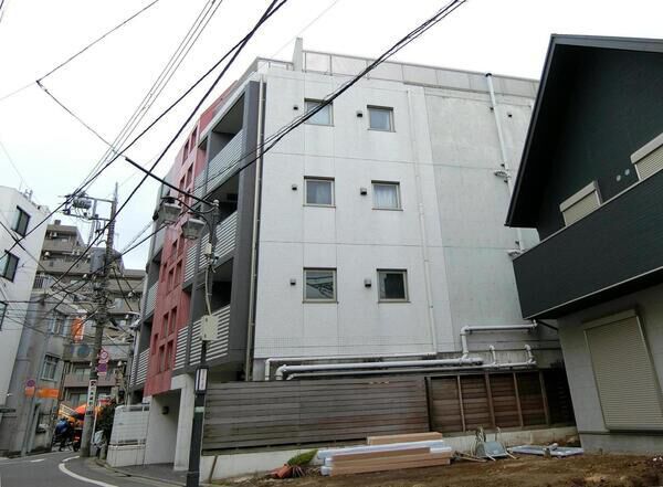 【ビバリーホームズ東高円寺】外観