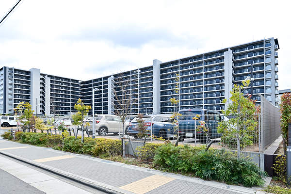 【パークホームズLaLa名古屋みなとアクルス】外観