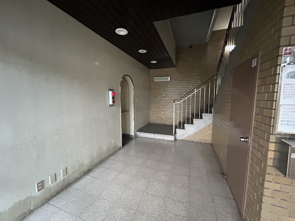 【メゾン深江橋】エントランス