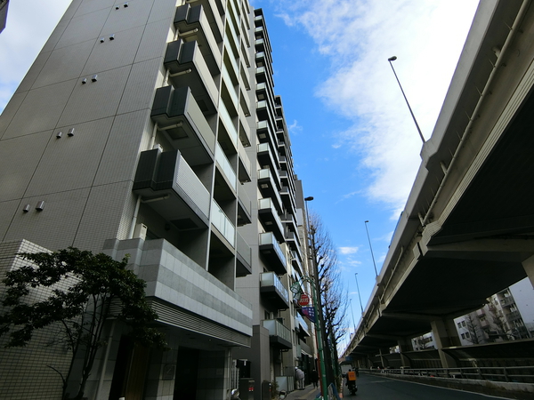 【ジェノヴィア渋谷笹塚スカイガーデン】外観