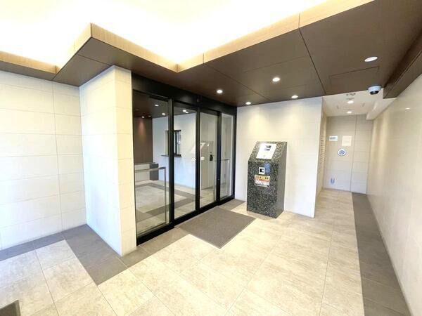 【サンクレイドル一之江】エントランス3 【サンクレイドル一之江】エントランス3