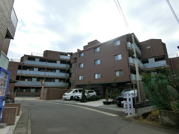 【ミオカステーロ中野島Ⅲ】外観