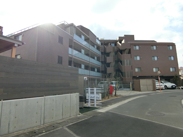 【ミオカステーロ中野島Ⅲ】外観
