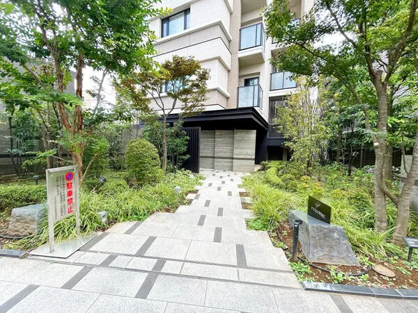 【ジオ世田谷松原】外観