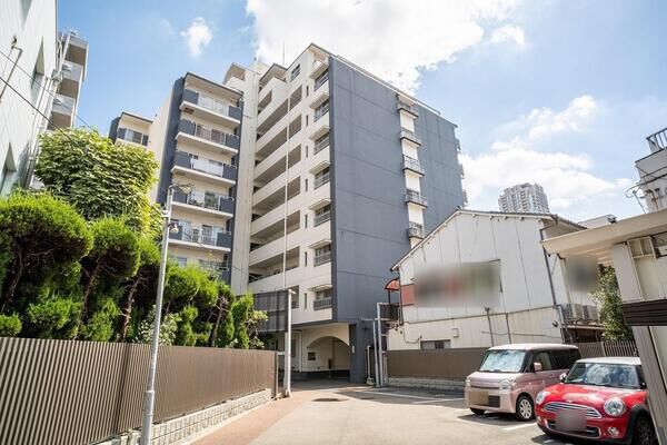 【シャルマンコーポ中津】外観写真 【シャルマンコーポ中津】外観写真