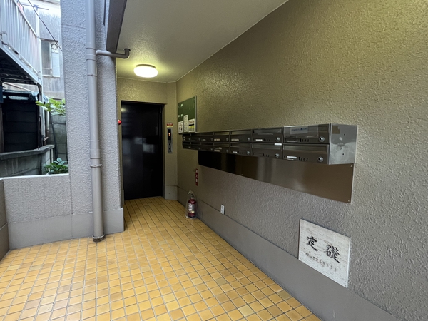 【コーヅ第２エイト大森】エントランス