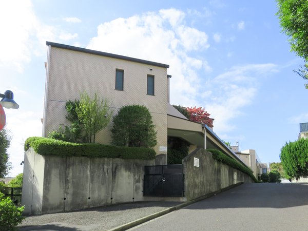 【ユーロハイツ成城南】外観