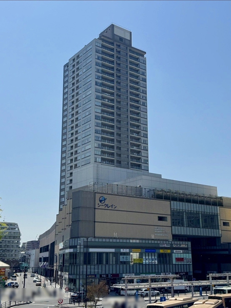 【ロイヤルタワー横濱鶴見】地上31階、総戸数301戸のタワーレジデンス。