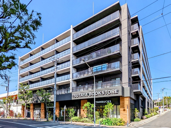 TSUTAYA BOOK STORE 弥生台店