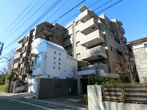 【ライオンズマンション砧公園第2】外観