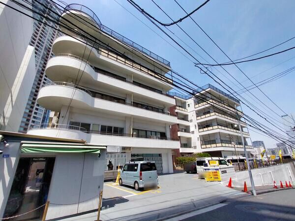 【赤坂パレスマンション】外観写真