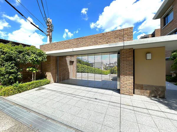 【グランドメゾン南山ヴァンクール】共用部分(エントランスゲート) 【グランドメゾン南山ヴァンクール】共用部分(エントランスゲート)