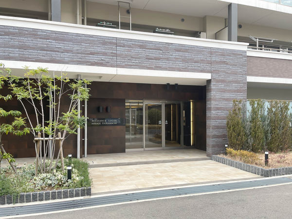 【プレサンスロジェ御影塚町】エントランス 【プレサンスロジェ御影塚町】エントランス